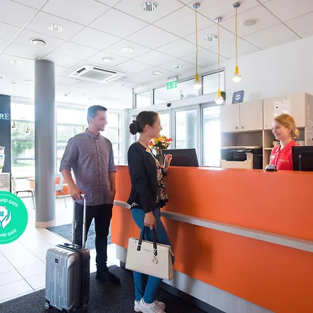 プルミエール クラッセ セントラム * ヴロツワフ