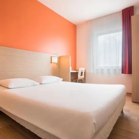 Premiere Classe Centrum Hotel *